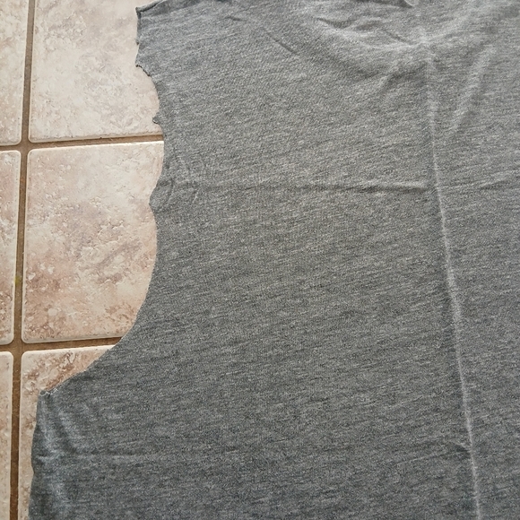 #0324 Mens Russell Athletic Gray T-Shirt w/Cut Off Sleeve s Size XL - Picture 10 of 13